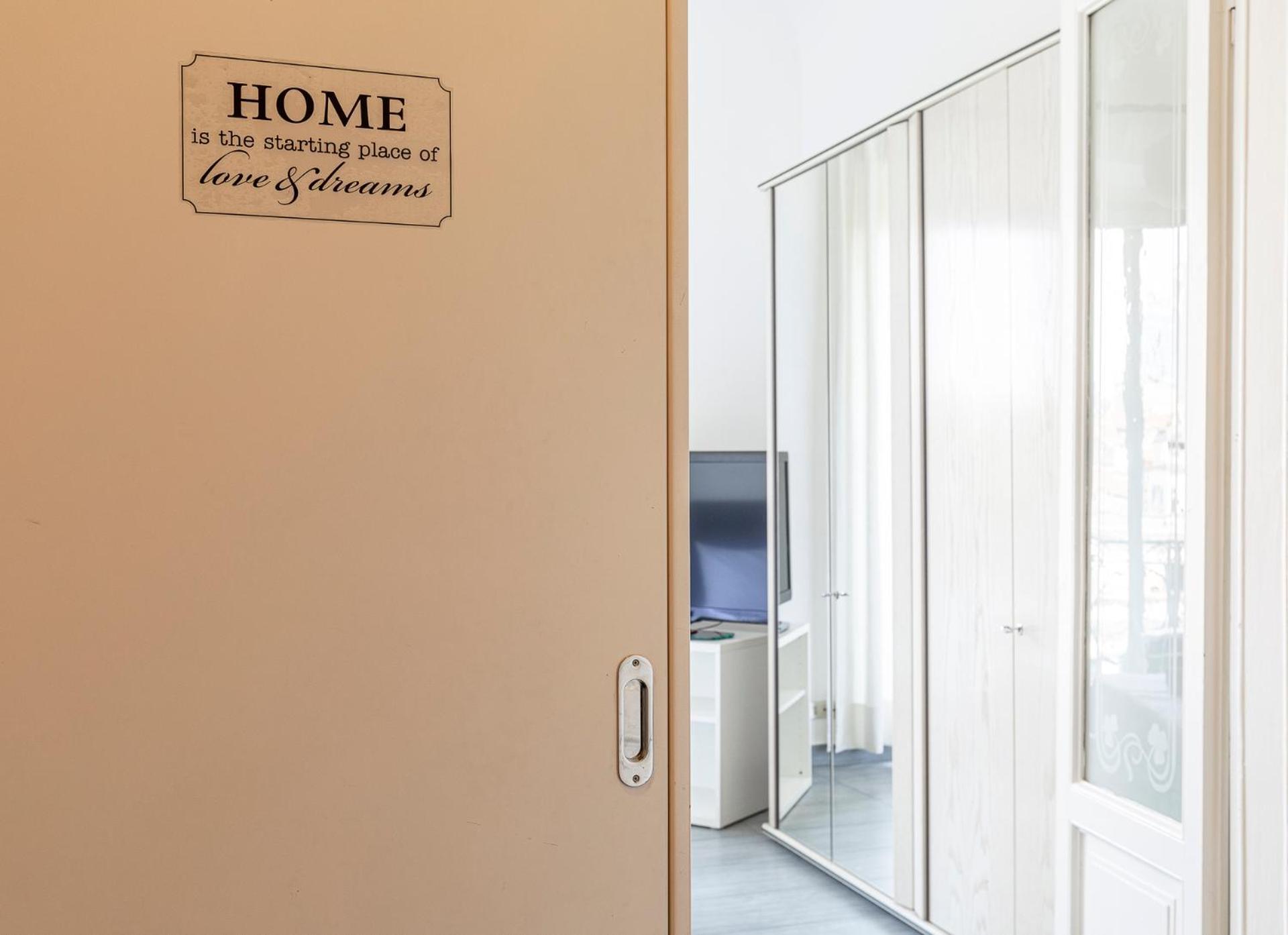 Porta-Venezia/Milano CentraleLuxury Apartment Eksteriør billede